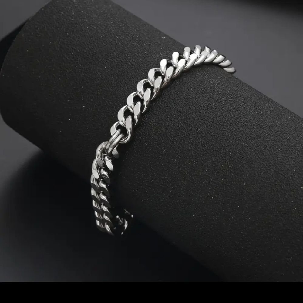 Stainless steel Cuban Chain Bracelet - Picture 4 of 7